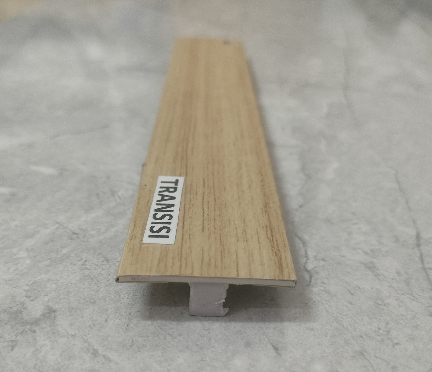 Aksesoris WPC Wall Panel & Lantai Lis Plin Adaptasi Transisi Vinyl